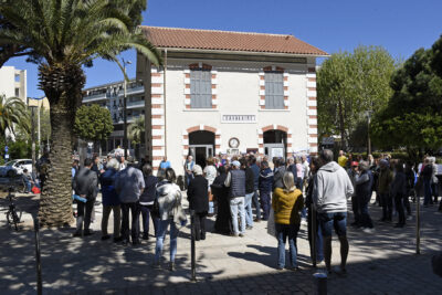 Agrandir l'image 5 sur 9, fenêtre modale